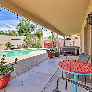 wonderful-avondale-house-w-private-pool.hotelsofphoenix.com/